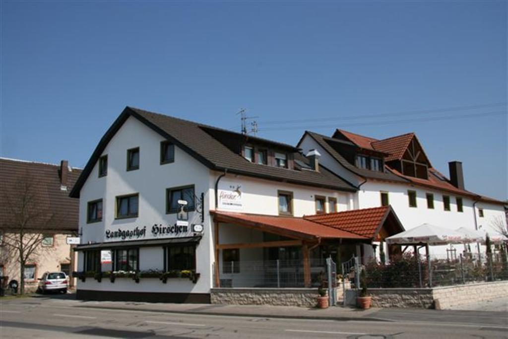 Hotel - Restaurant Hirschen - Werneths Landgasthof Beim Europa- Park Rust Rheinhausen Esterno foto